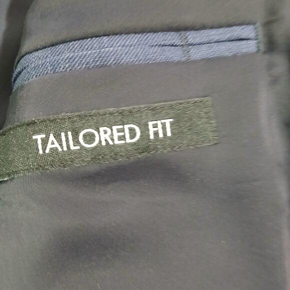 Jos.A.Bank Traveler 48 Long !00% wool tailored fit deep blue Men's blazer lined - Picture 4 of 14